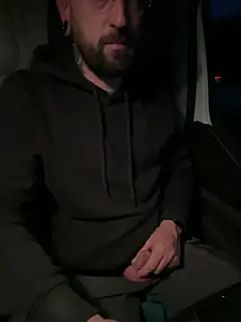 Snapshot of _Haptic_ chatting on 21, 3, 2025 Haptic online show from 21, 3, 2025