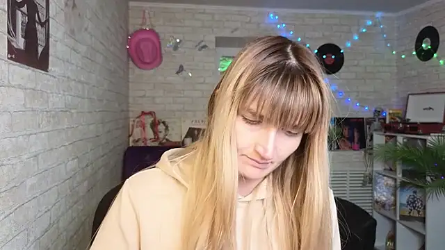 Nika Kitten online show from 29, 9, 2025