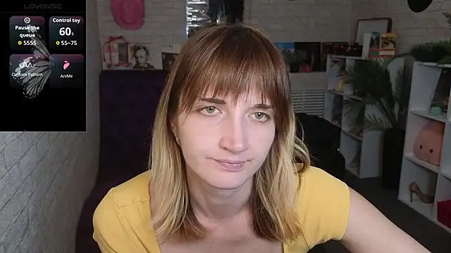 Nika Kitten online show from 15, 4, 2026