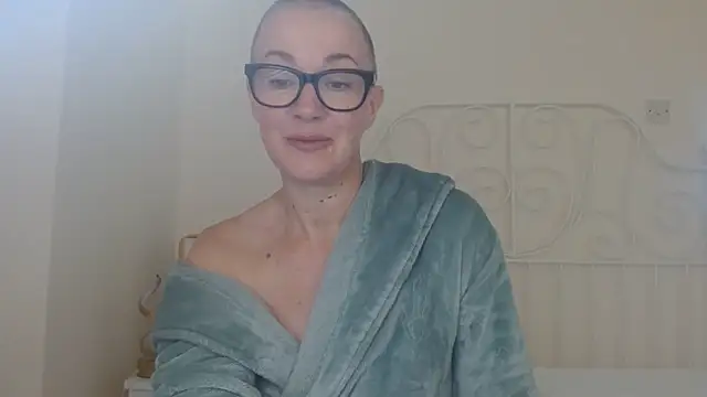 Snapshot of ELEGANT-ARIA36 chatting on 11, 6, 2026 ELEGANT-ARIA36 online show from 11, 6, 2026