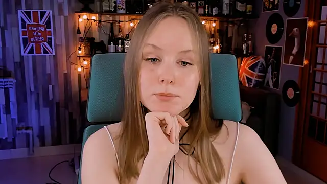 VivienLeeigh online show from 14, 1, 2025