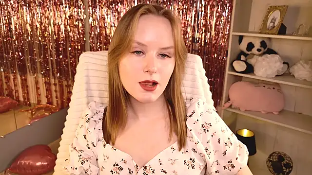 Snapshot of VivienLeeigh chatting on 28, 5, 2026 VivienLeeigh online show from 28, 5, 2026