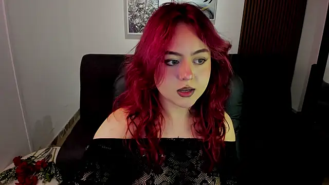 crimson tati  online show from 24, 9, 2025