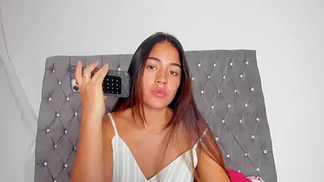 AriaMontgomery online show from 22, 9, 2025