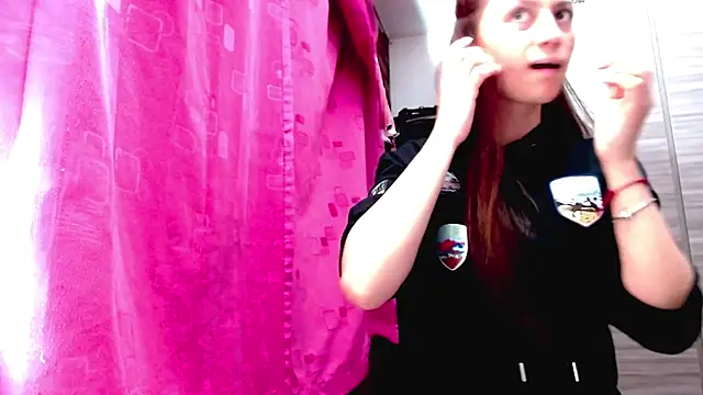 holy juli online show from 18, 2, 2026