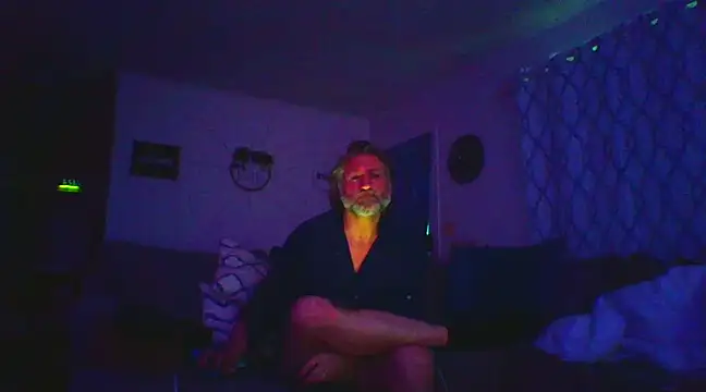 Snapshot of onlym4m chatting on 13, 2, 2025 onlym4m online show from 13, 2, 2025