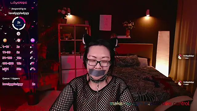 Snapshot of Marine_Vact chatting on 13, 3, 2025 Marine Vact online show from 13, 3, 2025