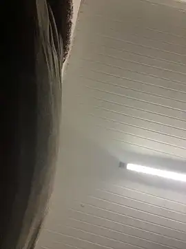 luara1988 online show from 20, 12, 2025