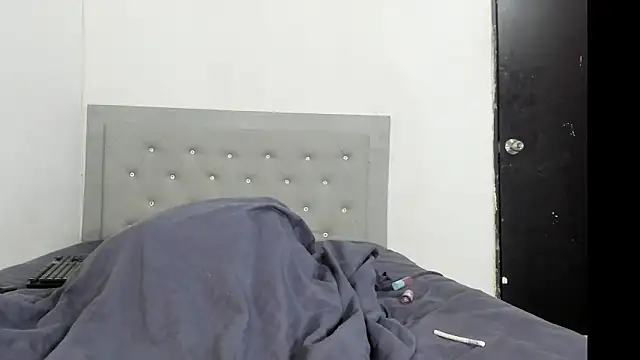 Snapshot of camila_bigcock169 chatting on 11, 3, 2025 camila bigcock169 online show from 11, 3, 2025