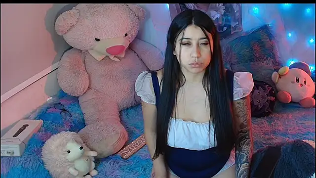 Snapshot of Kurumi57 chatting on 15, 10, 2025 Kurumi57 online show from 15, 10, 2025