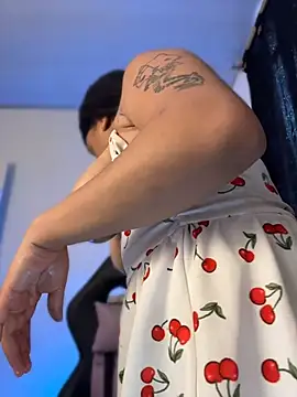 celine bell20 online show from 22, 4, 2026