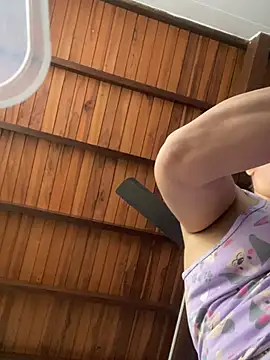 Sharongirl07 online show from 22, 4, 2026