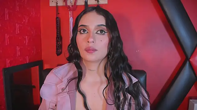 Monttserratt online show from 21, 4, 2026