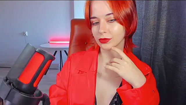 mollyposhh online show from 19, 9, 2025