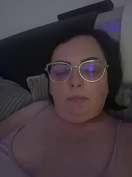 Amandamuller1982 online show from 16, 1, 2025