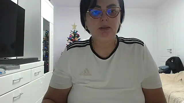 Amandamuller1982 online show from 18, 12, 2025