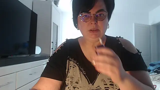 Amandamuller1982 online show from 22, 4, 2026