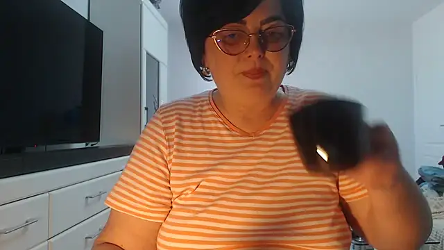 Amandamuller1982 online show from 25, 4, 2026