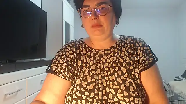 Amandamuller1982 online show from 28, 4, 2026