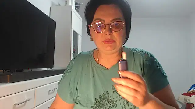 Amandamuller1982 online show from 4, 6, 2026