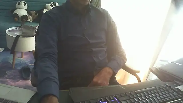 Snapshot of shyfrenchcock1 chatting on 29, 6, 2026 shyfrenchcock1 online show from 29, 6, 2026