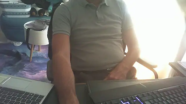 Snapshot of shyfrenchcock1 chatting on 7, 7, 2026 shyfrenchcock1 online show from 7, 7, 2026
