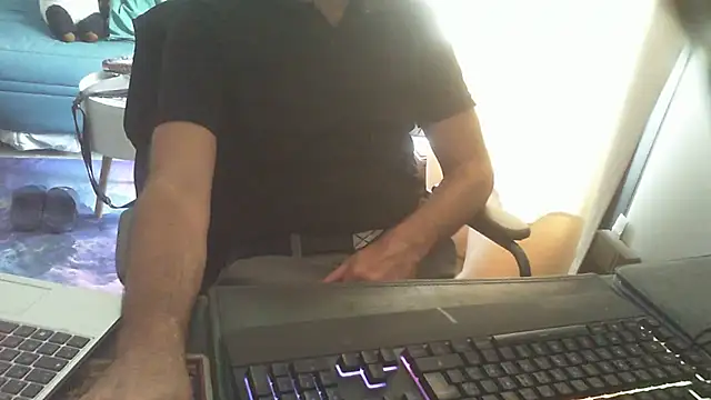 Snapshot of shyfrenchcock1 chatting on 29, 7, 2026 shyfrenchcock1 online show from 29, 7, 2026