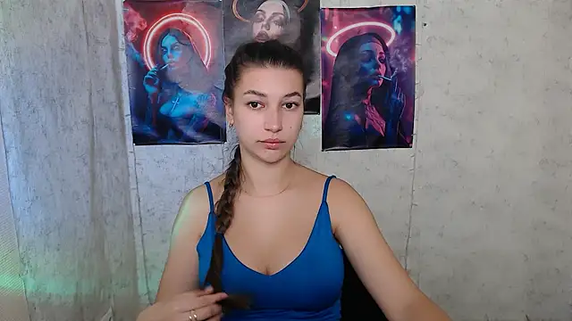 KarolinaRosse  online show from 13, 10, 2025