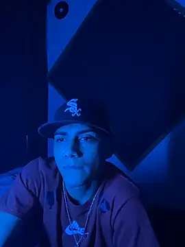 SkinnyHot444 online show from 5, 2, 2025