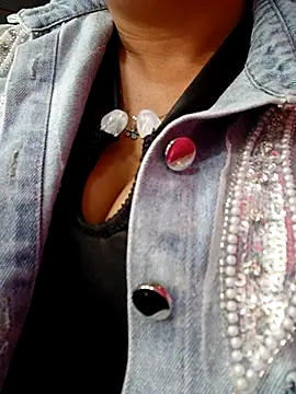 VIOLETA-25  online show from 22, 3, 2025