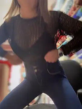 VIOLETA-25  online show from 24, 11, 2025