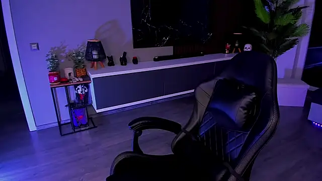 anemarieejolie online show from 20, 4, 2026