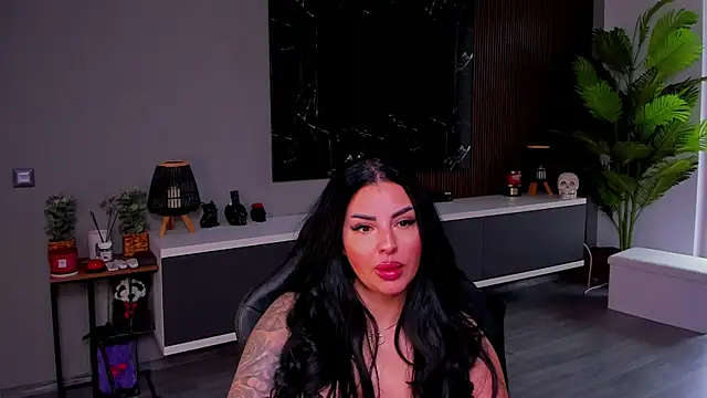 Snapshot of anemarieejolie chatting on 9, 5, 2026 anemarieejolie online show from 9, 5, 2026