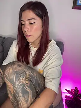 luccianagreyy online show from 10, 12, 2024