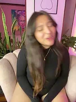 Snapshot of PoliBenett_ chatting on 18, 12, 2024 PoliBenett online show from 18, 12, 2024