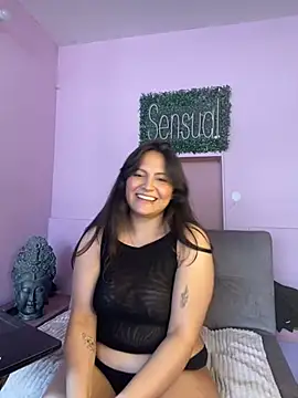 Snapshot of PoliBenett_ chatting on 19, 12, 2024 PoliBenett online show from 19, 12, 2024