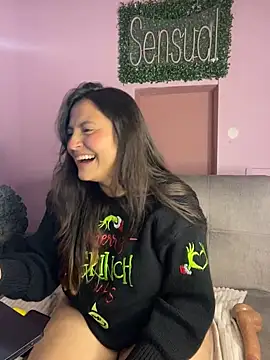 Snapshot of PoliBenett_ chatting on 24, 12, 2024 PoliBenett online show from 24, 12, 2024