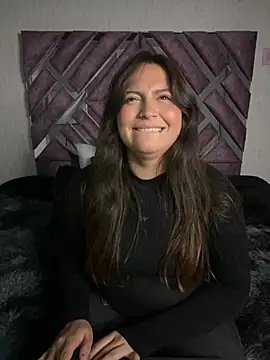 Snapshot of PoliBenett_ chatting on 2, 1, 2025 PoliBenett online show from 2, 1, 2025