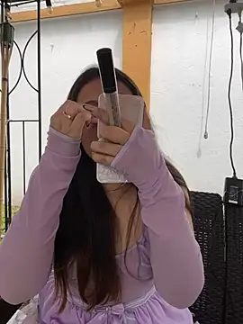 Snapshot of PoliBenett_ chatting on 11, 1, 2025 PoliBenett online show from 11, 1, 2025