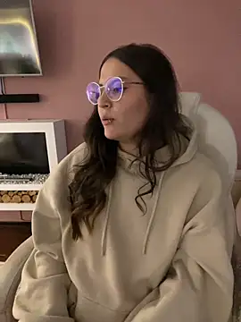 Snapshot of PoliBenett_ chatting on 23, 1, 2025 PoliBenett online show from 23, 1, 2025