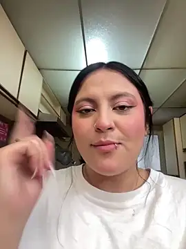 Snapshot of PoliBenett_ chatting on 21, 2, 2025 PoliBenett online show from 21, 2, 2025