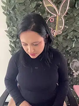 Snapshot of PoliBenett_ chatting on 27, 2, 2025 PoliBenett online show from 27, 2, 2025