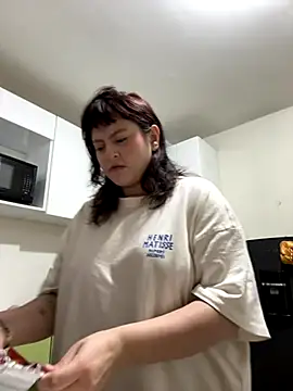 Snapshot of PoliBenett_ chatting on 19, 10, 2025 PoliBenett online show from 19, 10, 2025