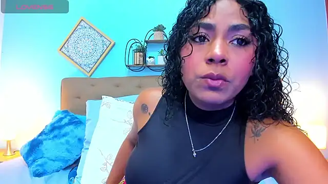 Snapshot of Edelaine_rogers chatting on 6, 8, 2026 Edelaine rogers online show from 6, 8, 2026