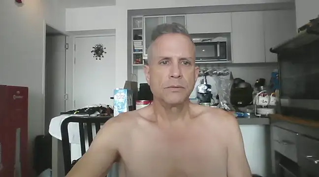 Diegoperrote682661 online show from 31, 12, 2024