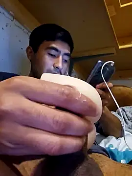 Axeltu77 online show from 22, 4, 2026