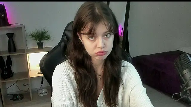 Este Glen online show from 27, 2, 2025