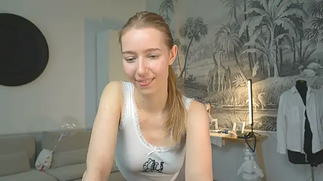 solar bella online show from 7, 1, 2025