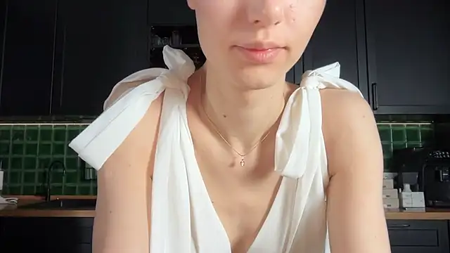 solar bella online show from 5, 3, 2026