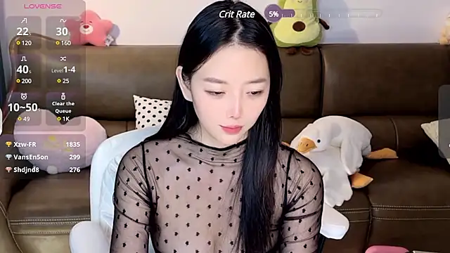 Snapshot of Yilin1999 chatting on 15, 12, 2024 Yilin1999 online show from 15, 12, 2024